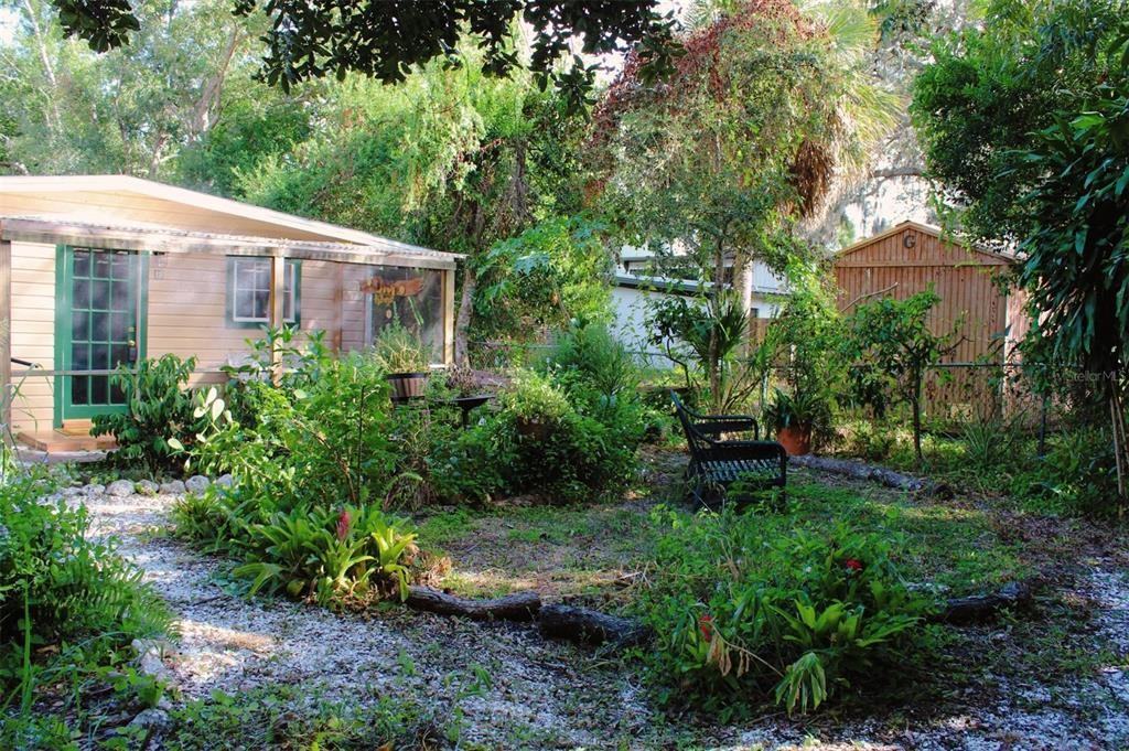 4225 Old Bradenton Rd #4225C - Photo 5 of 19