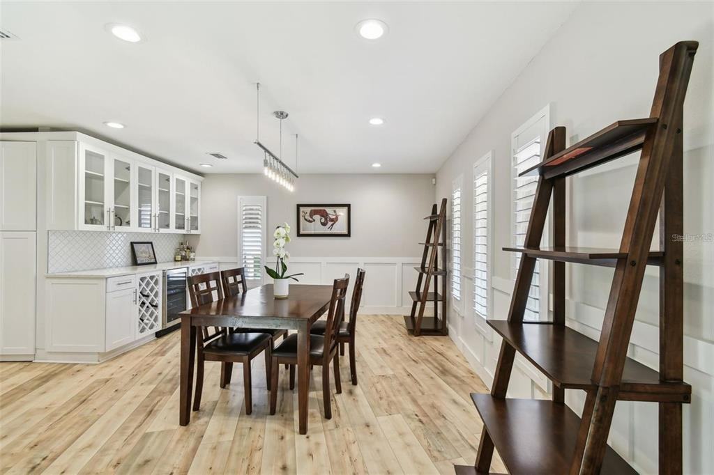 4203 W Cleveland St #4203 - Photo 3 of 29