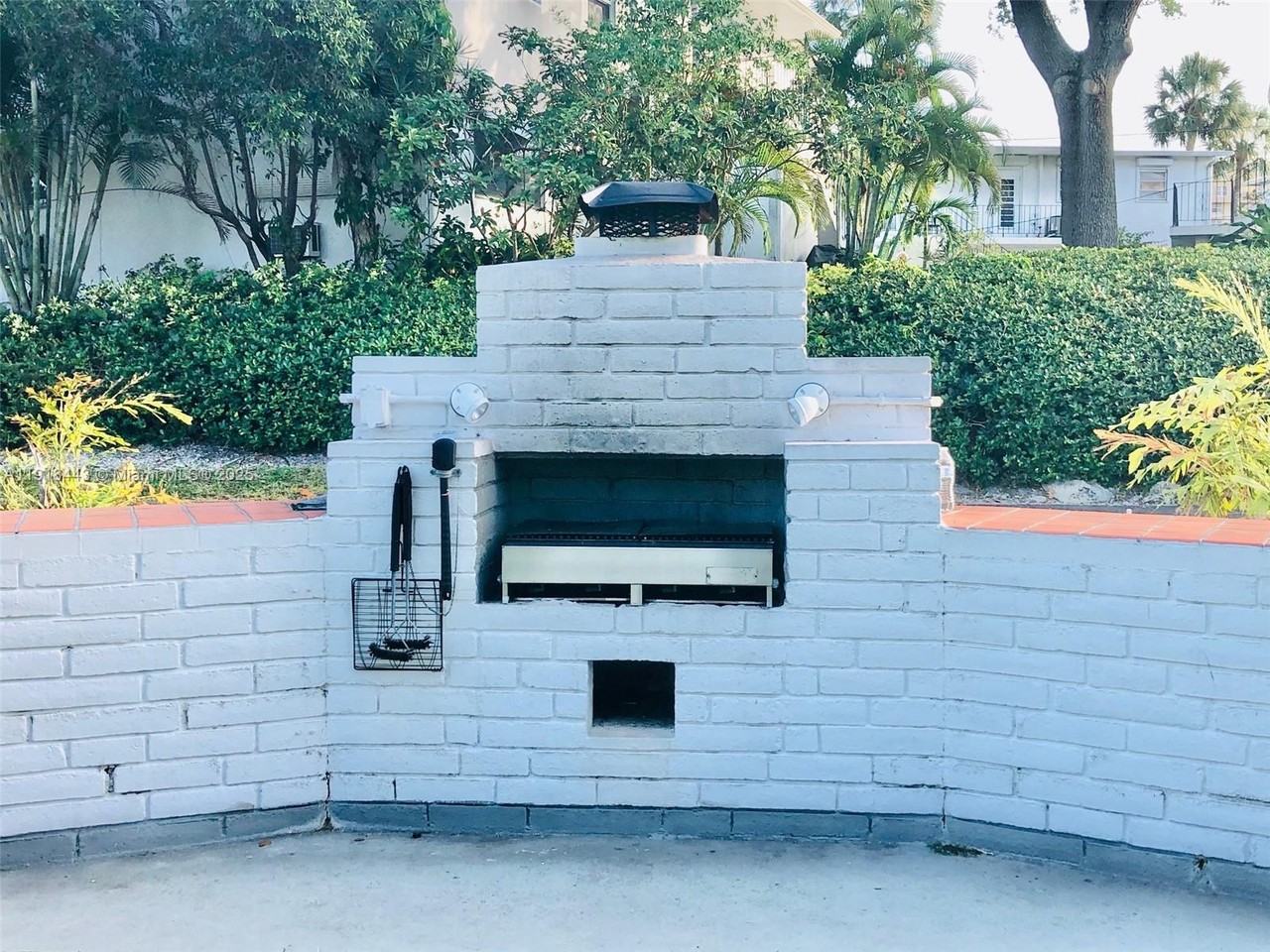 1025 Se 15th St #10259D - Photo 2 of 18