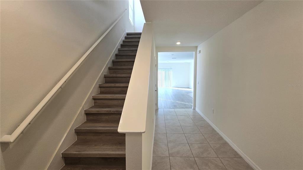 1671 Rosydale Cir #1671 - Photo 7 of 36