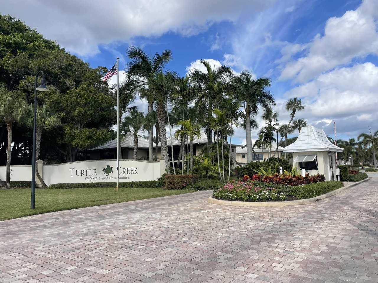 6 Concourse Dr #6A - Photo 3 of 49