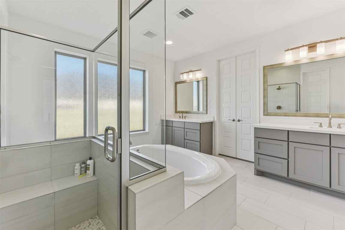 253 Rosetta Loop #253 - Photo 3 of 40