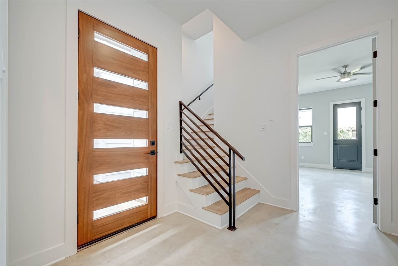 3503 Anita St #3503 - Photo 3 of 49