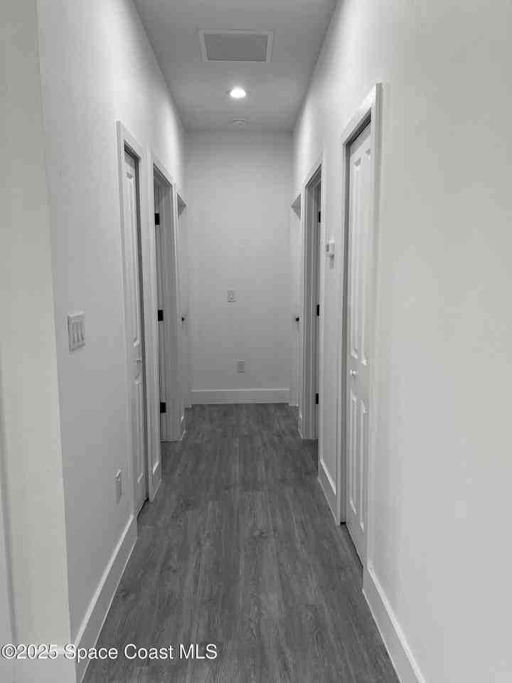 200 Farley St Sw #200 - Photo 4 of 27