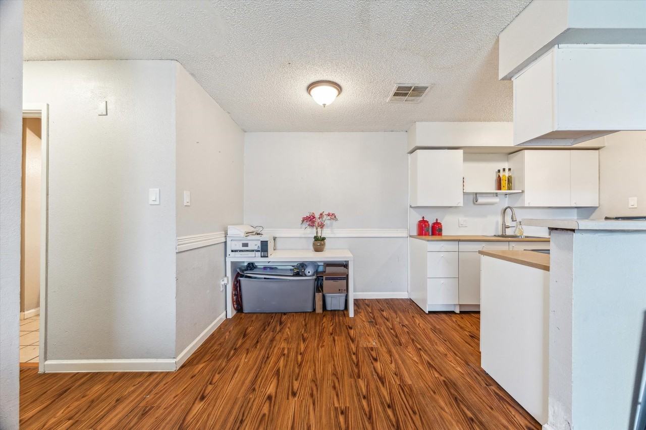 5707 Cripple Brook Ct #5707 - Photo 4 of 10