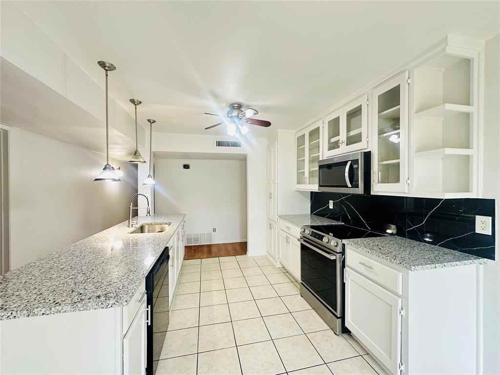 1814 Woodbury #1814 - Photo 2 of 27