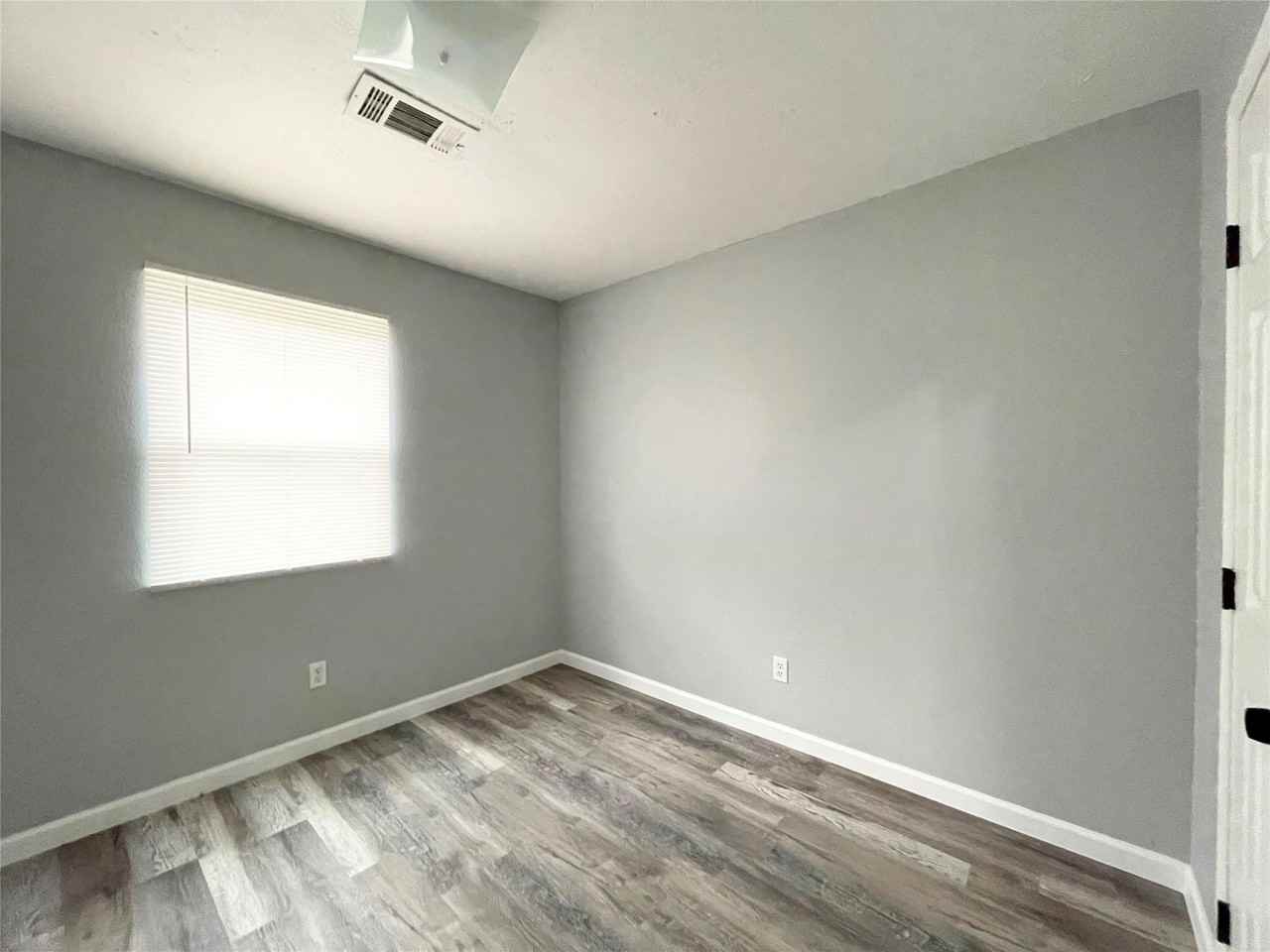 2036 2036 County Road 3434N North #2036 - Photo 5 of 36