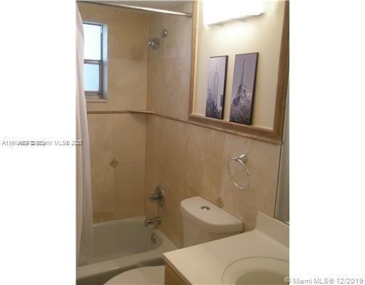 1701 Washington St #1701-202 - Photo 2 of 9