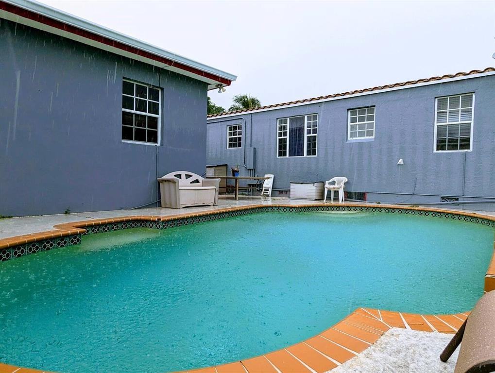 1628 Mckinley St #1628