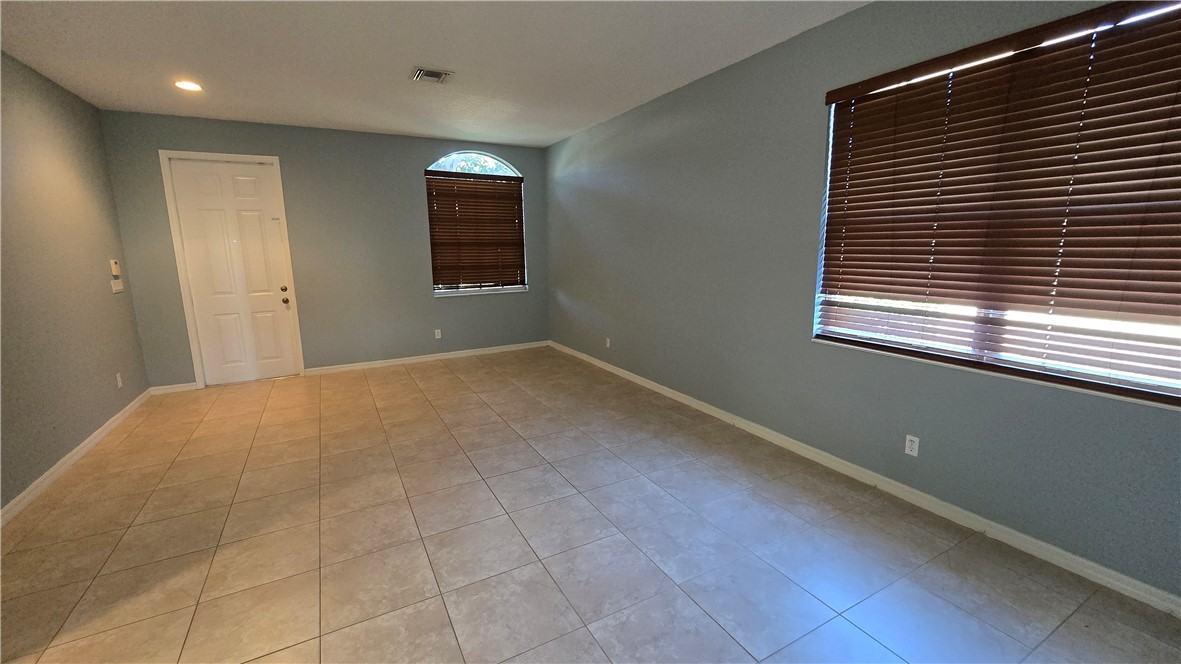 9907 E Verona Cir #9907 - Photo 7 of 27