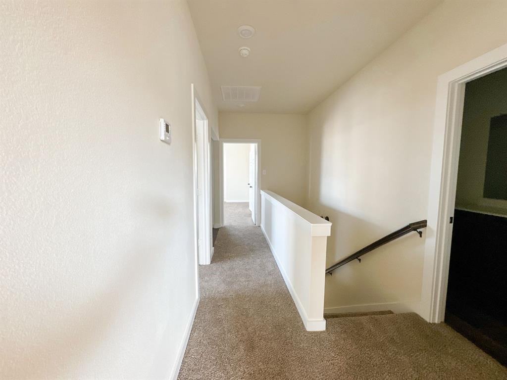 732 Blackland Dr #732 - Photo 5 of 33