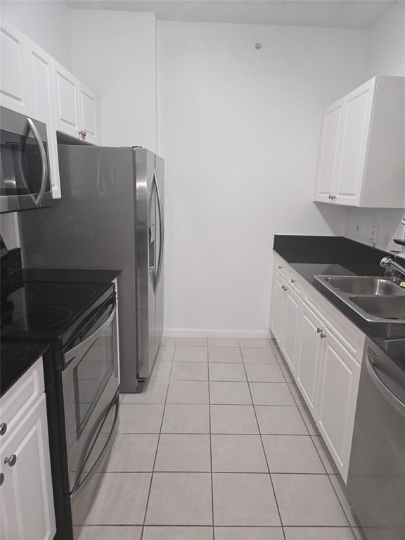 651 Okeechobee Blvd #651PH1106 - Photo 4 of 45