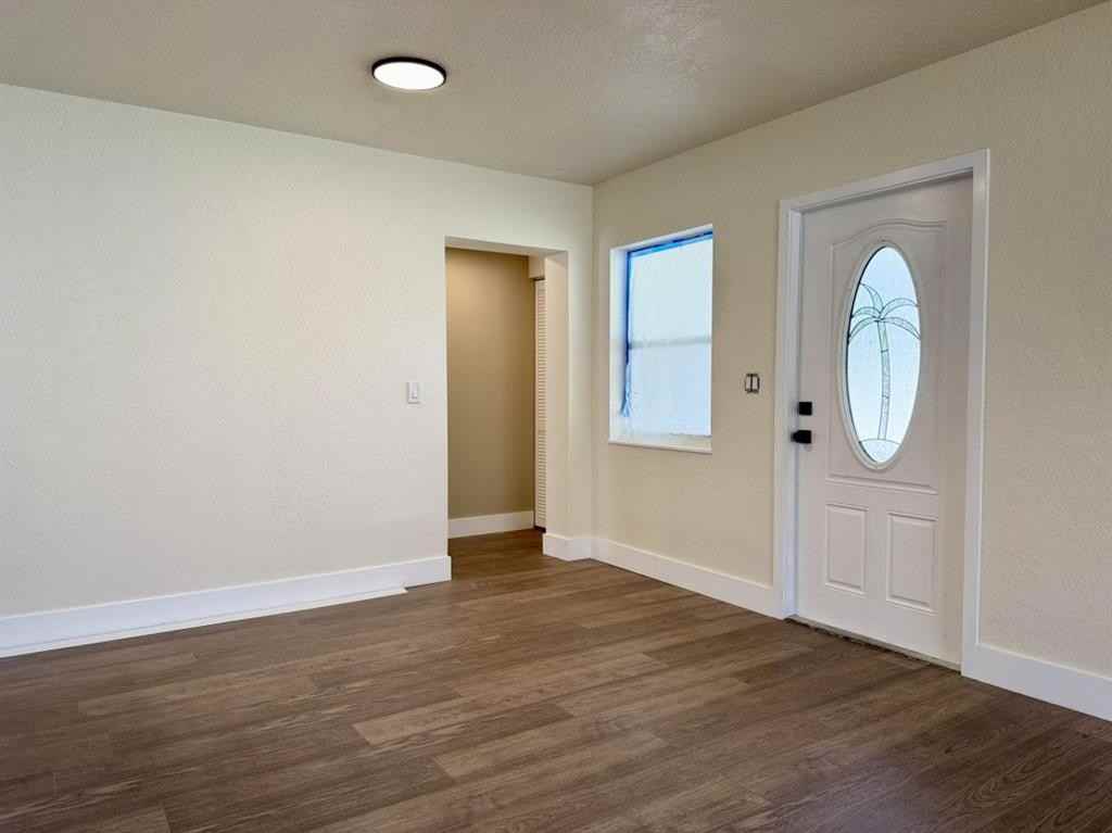 1218 Nw 13th Ct #1218A - Photo 7 of 10