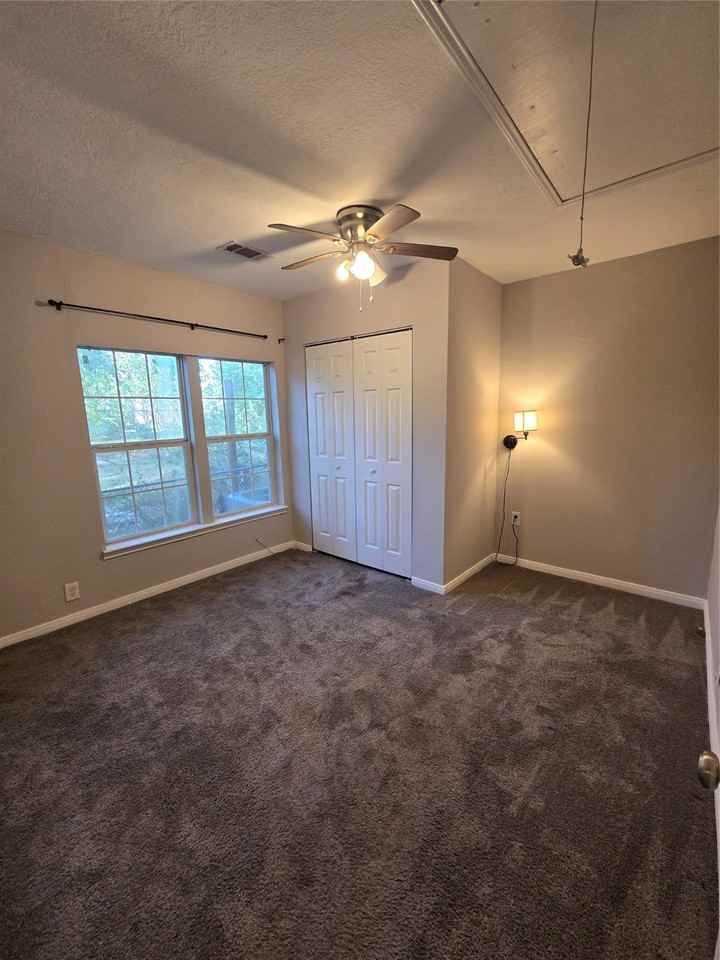 511 S Roosevelt Ave #511 - Photo 2 of 13