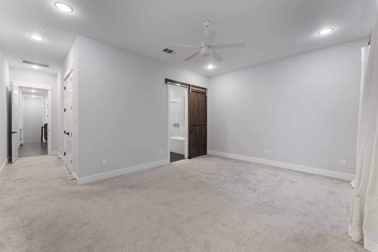 113 Coronado St #113 - Photo 5 of 39