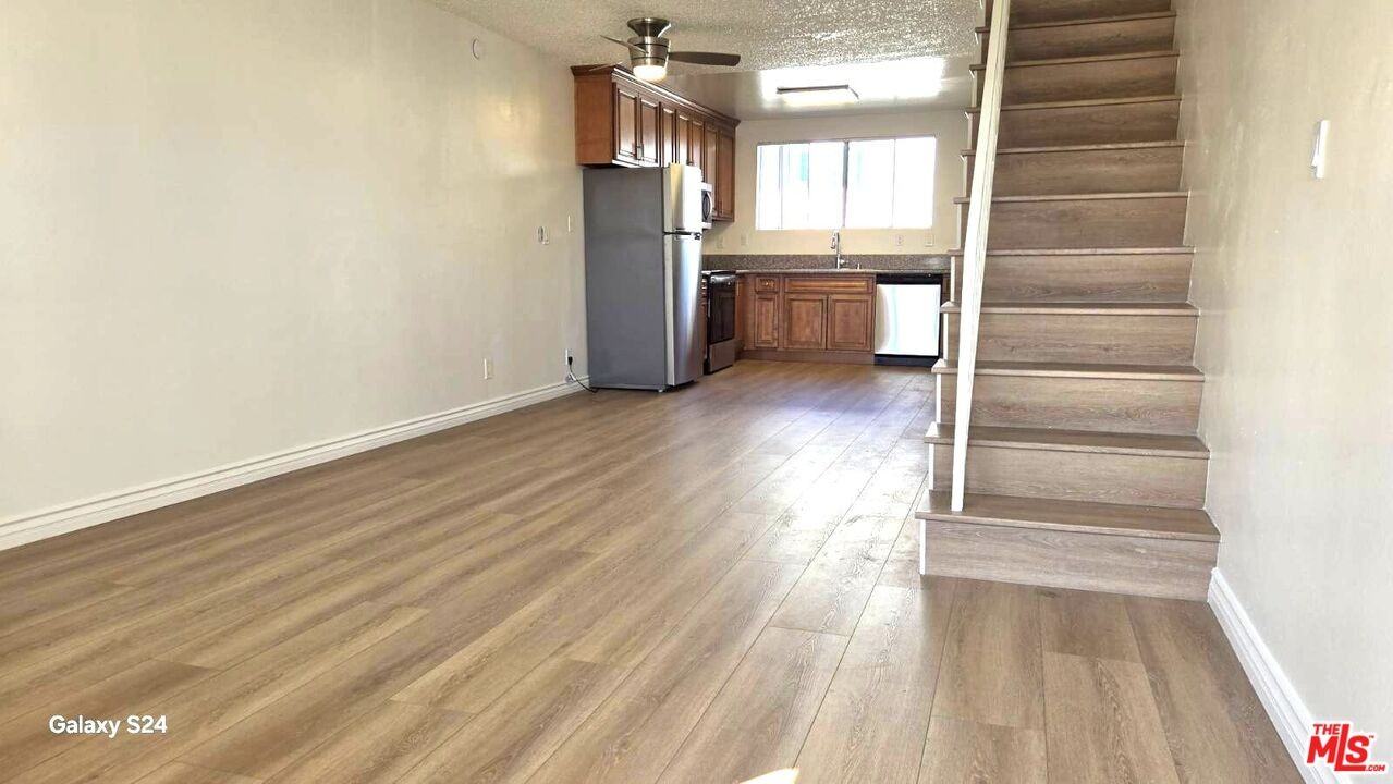 140 N Berendo St #140-2 - Photo 5 of 20