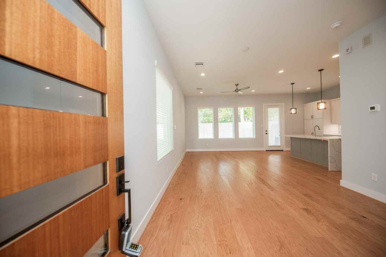 1860 W Tidwell Rd #1860