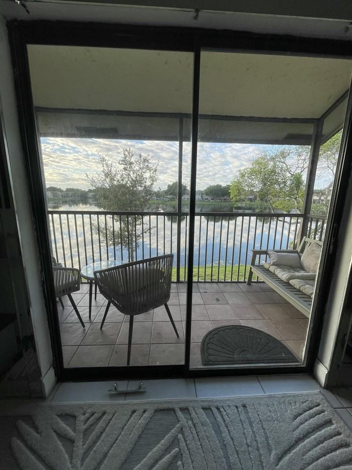 9878 Nob Hill Ct #9878-9878 - Photo 2 of 19