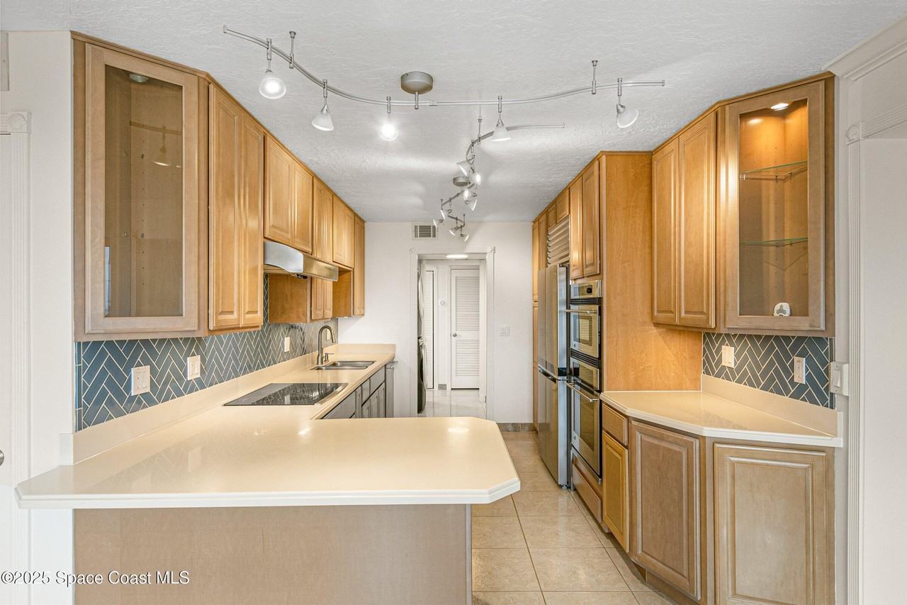 115 N Indian River Dr