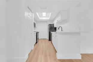 400 Crestwood Ct N - Photo 1 of 1