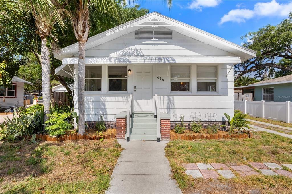 918 16th St W #918 - Photo 7 of 26