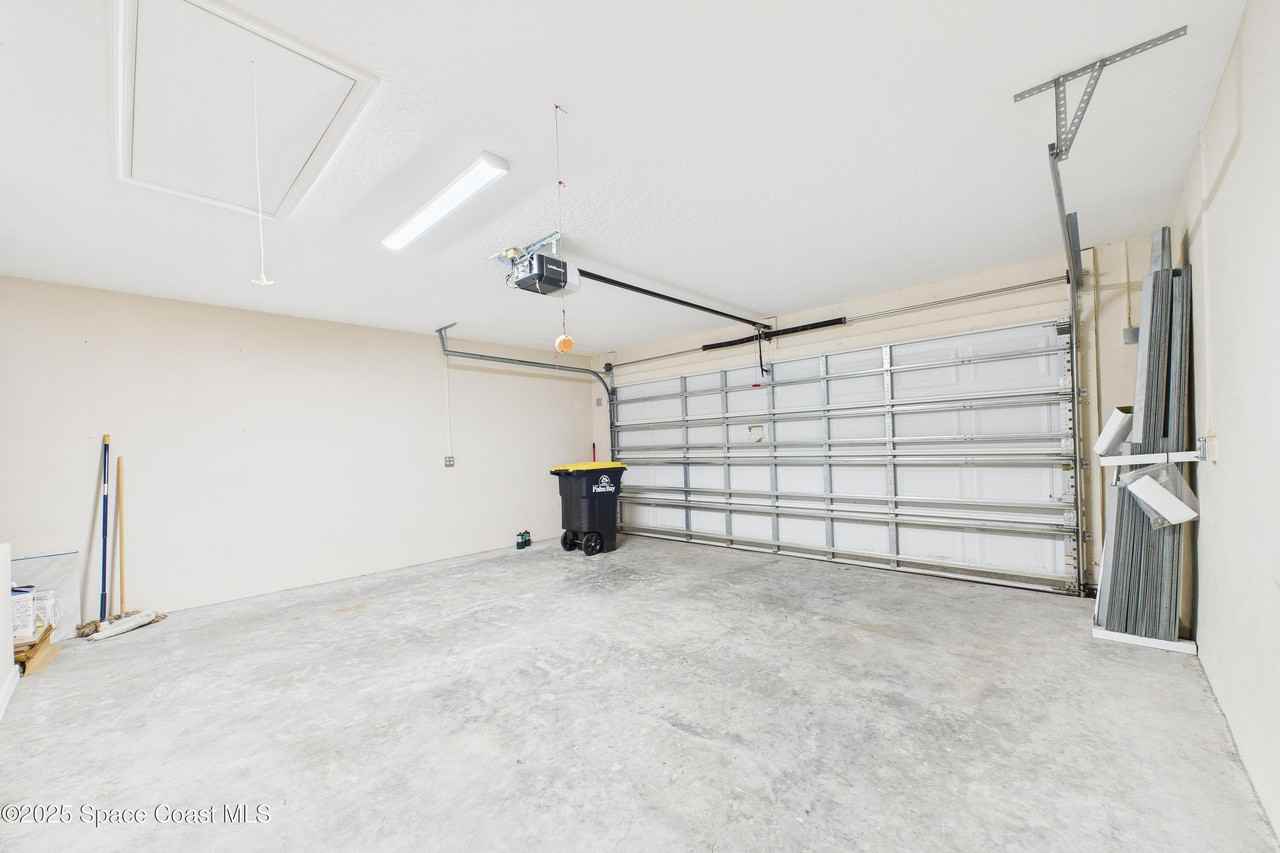 1936 Gloria Cir Ne #1936