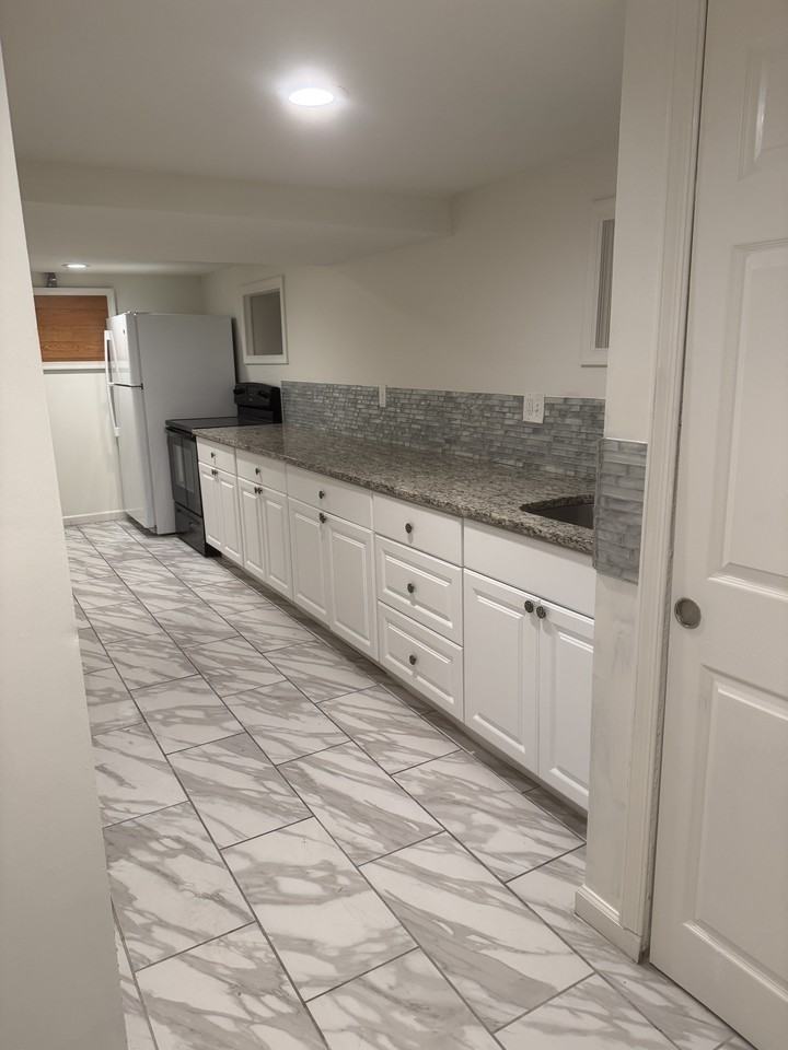 1304 2nd Rd - Photo 5 of 17