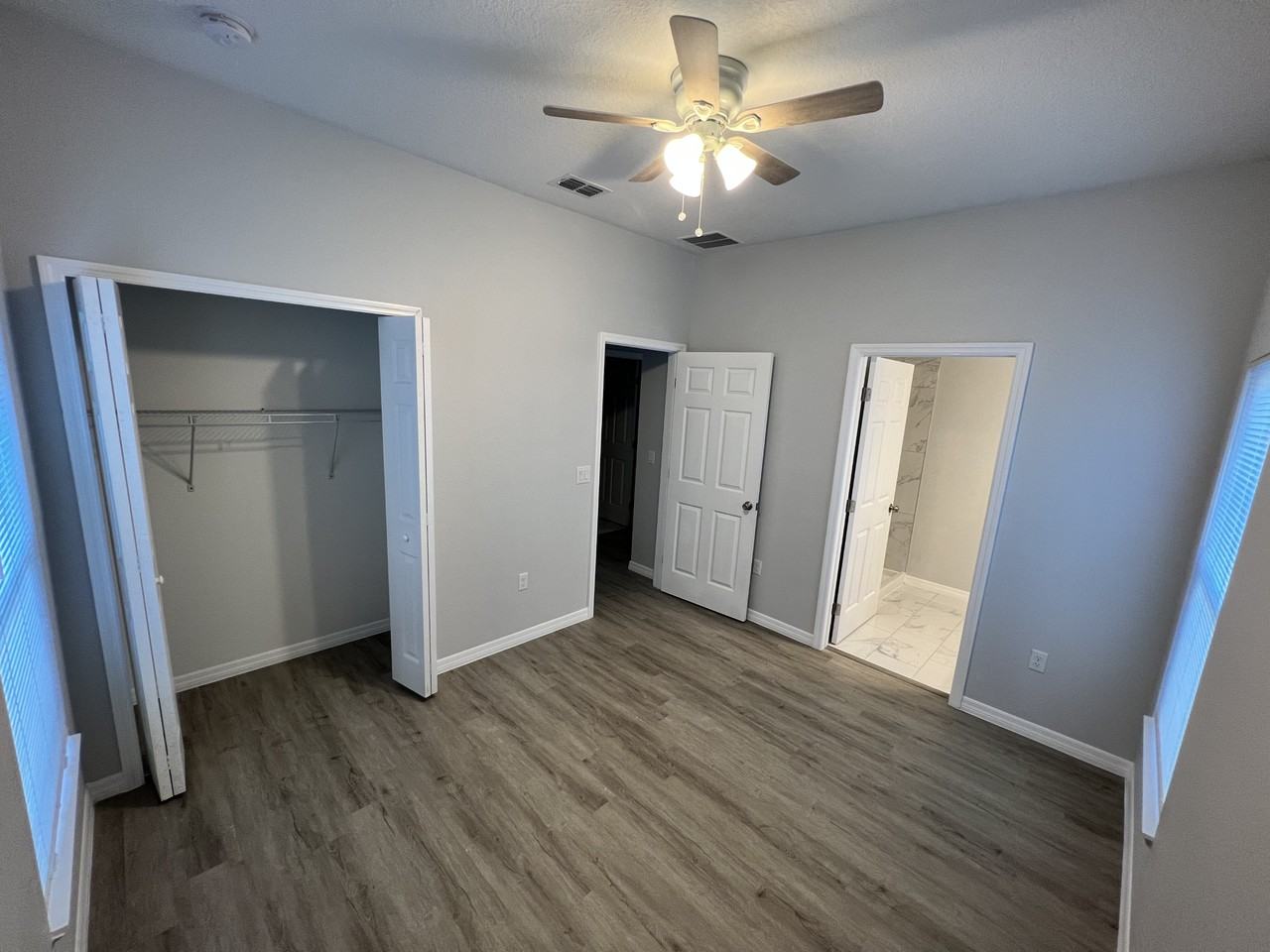 833 N Stella Ave #833 - Photo 3 of 11