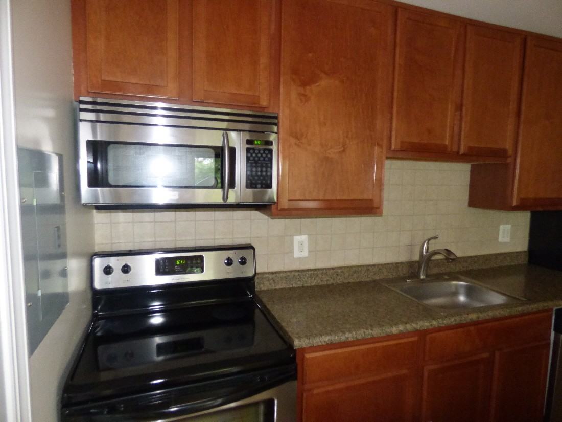 6300 Hill Rd - Photo 4 of 9