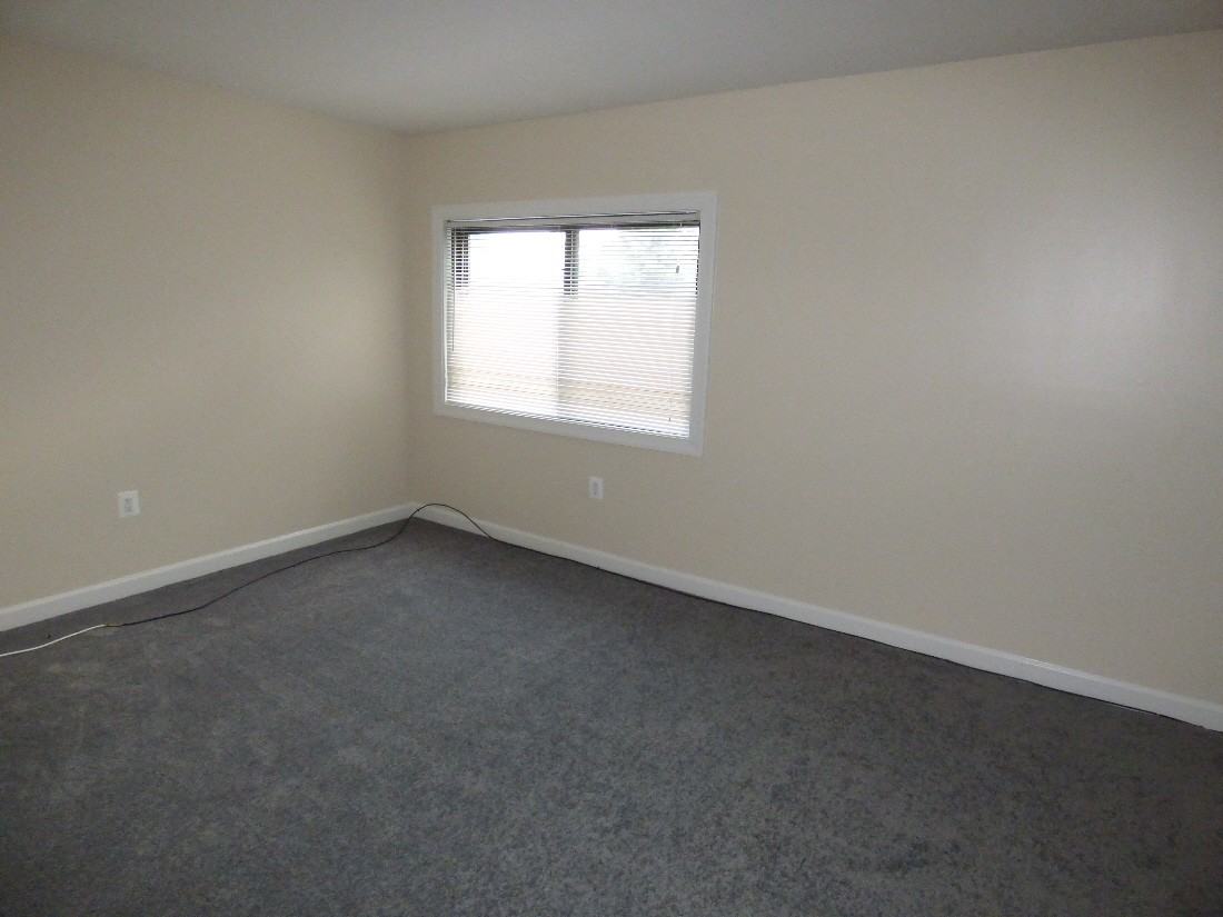 6300 Hill Rd - Photo 6 of 9