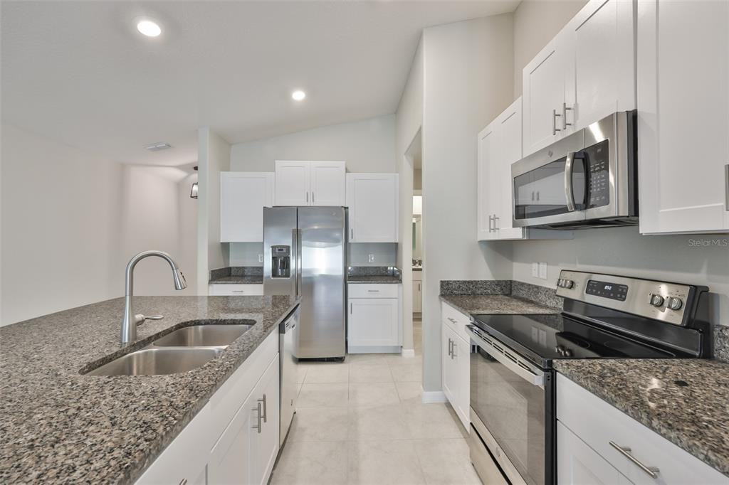 31867 Barrel Wave Way #31867 - Photo 4 of 45