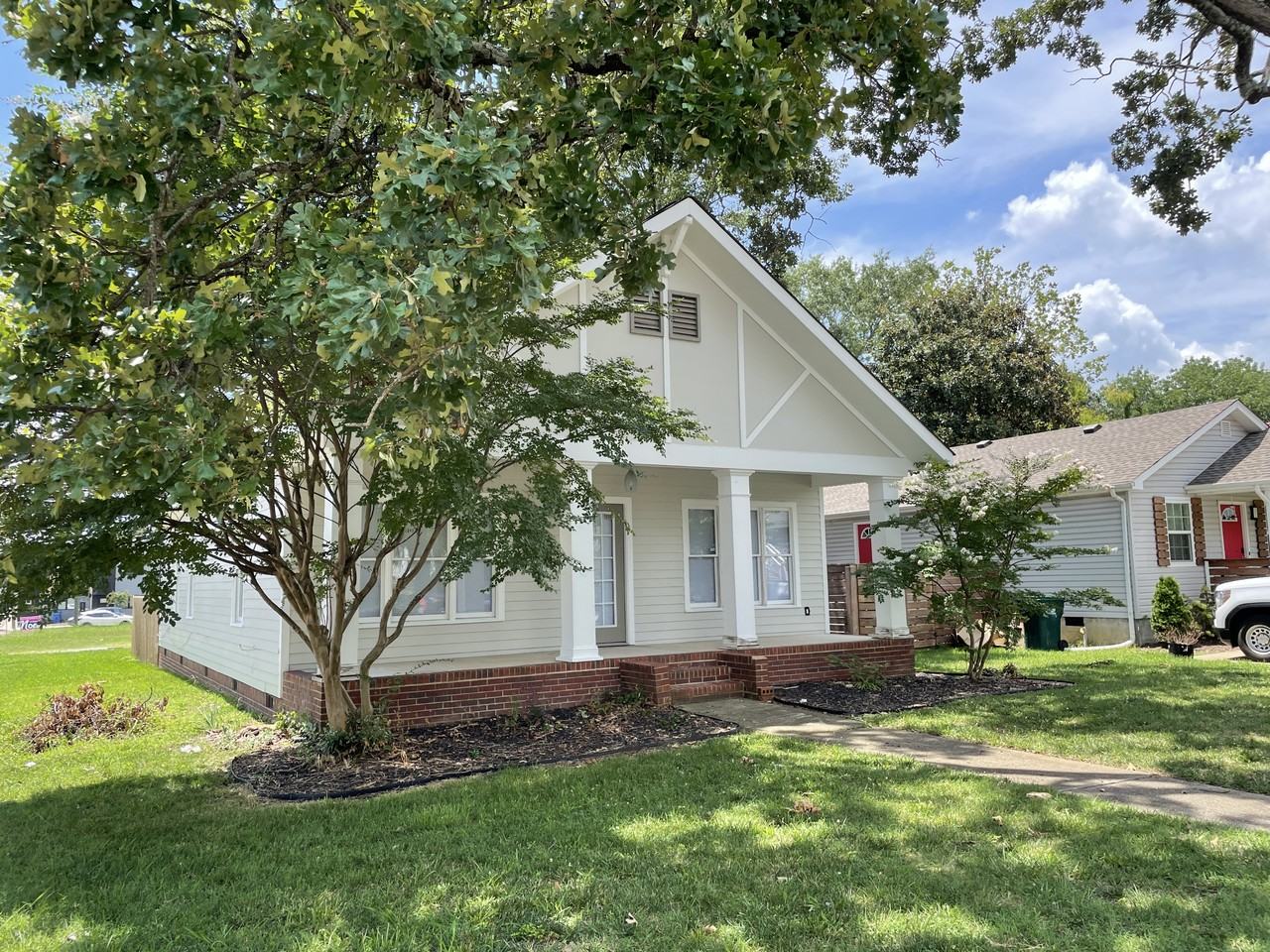 2014 Duncan Ave - Photo 4 of 10