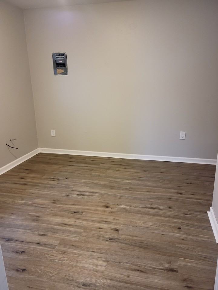 2316 Rockwell St #1-2316 - Photo 4 of 7