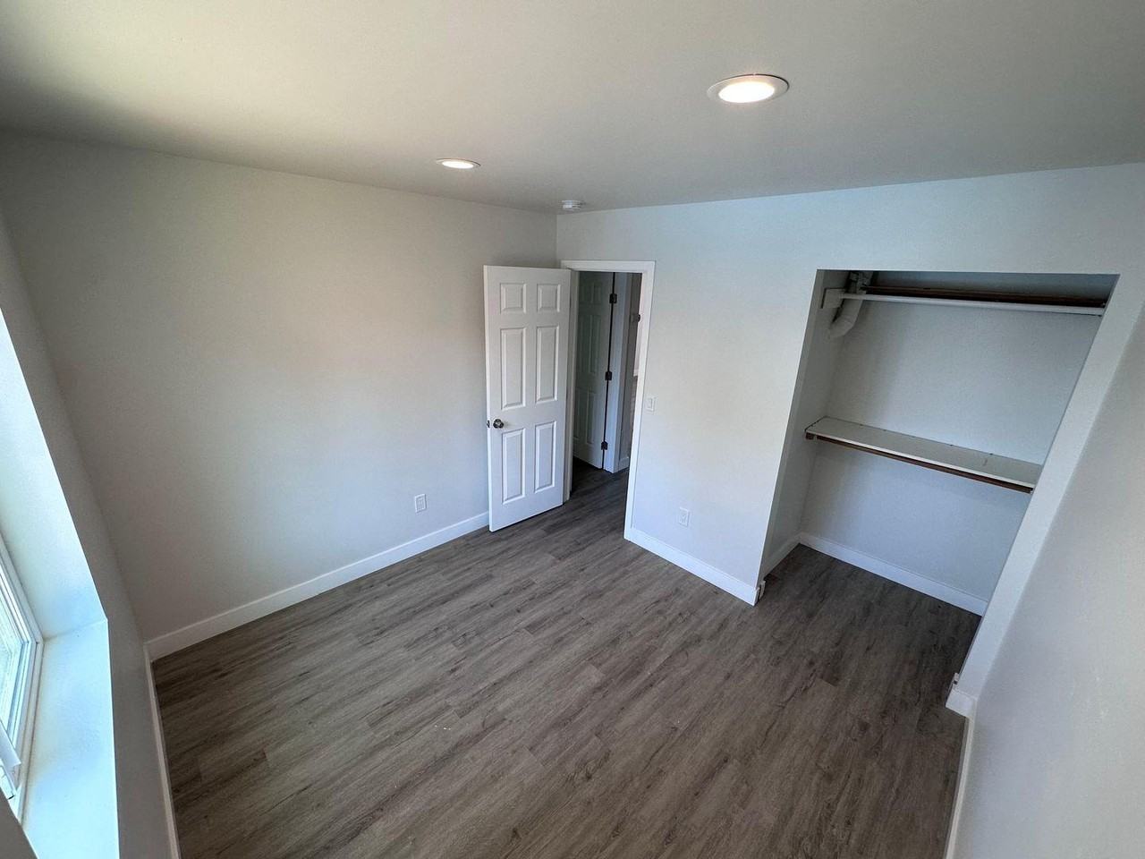 454 Colin Kelly Dr #454 - Photo 2 of 13