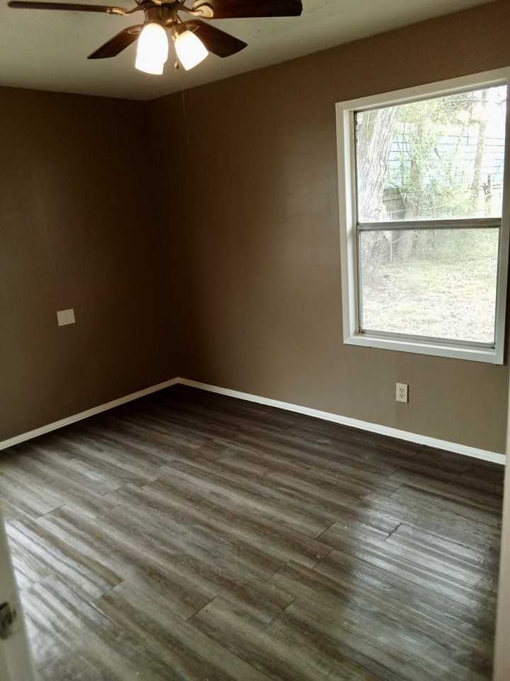 501 Wynhurst Ct - Photo 7 of 8