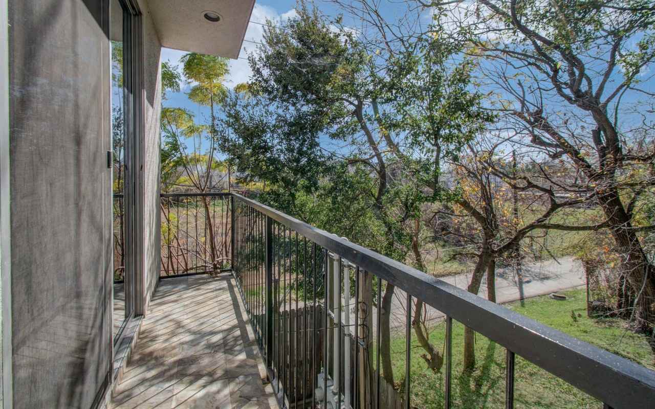 318 Mcalpine St #318 - Photo 3 of 25