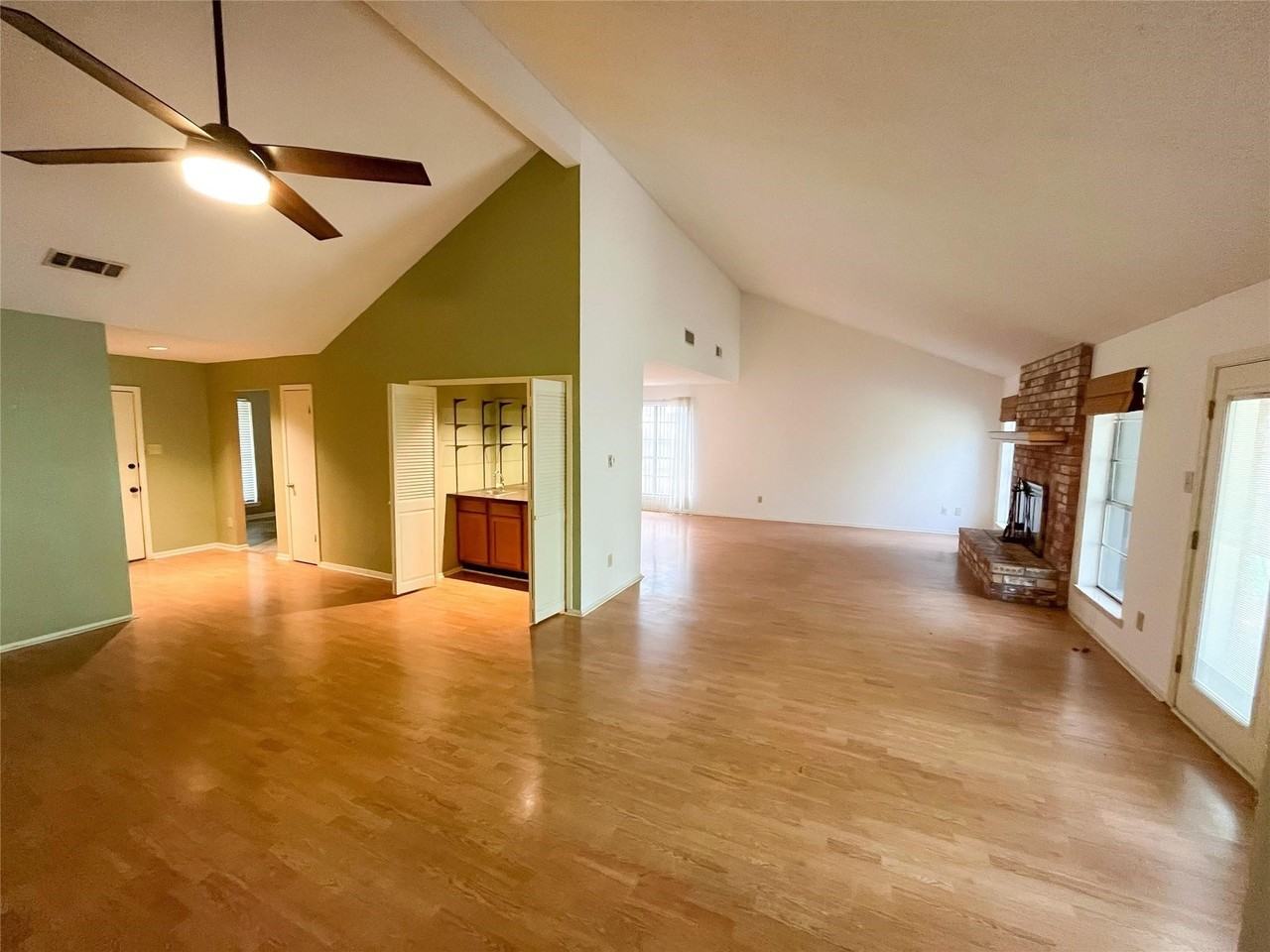 25531 Chapel Ridge Ln #25531 - Photo 7 of 14