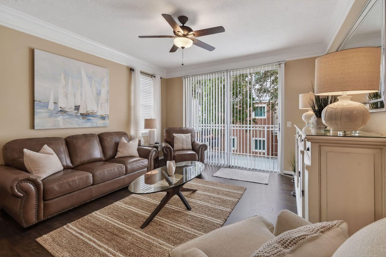 3202 Myrtlewood Cir E #3202 - Photo 2 of 37