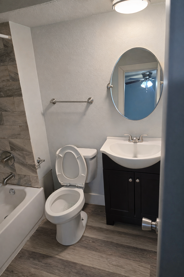 2108 Sw 51st St #10 - Photo 5 of 5