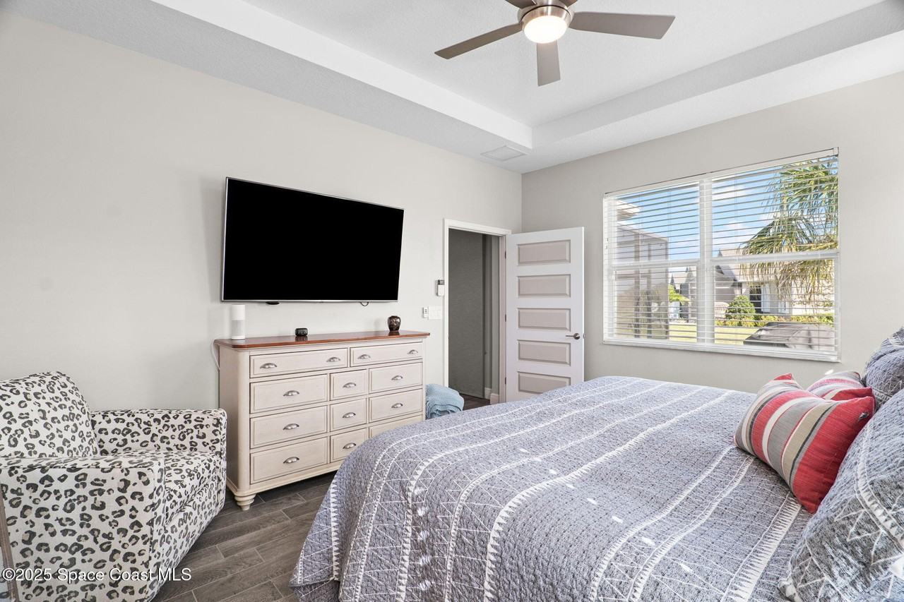 2718 Addison Dr #2718 - Photo 2 of 40