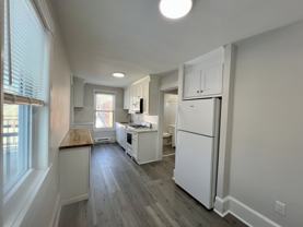 66 4th St #2F - Photo 1 of 1