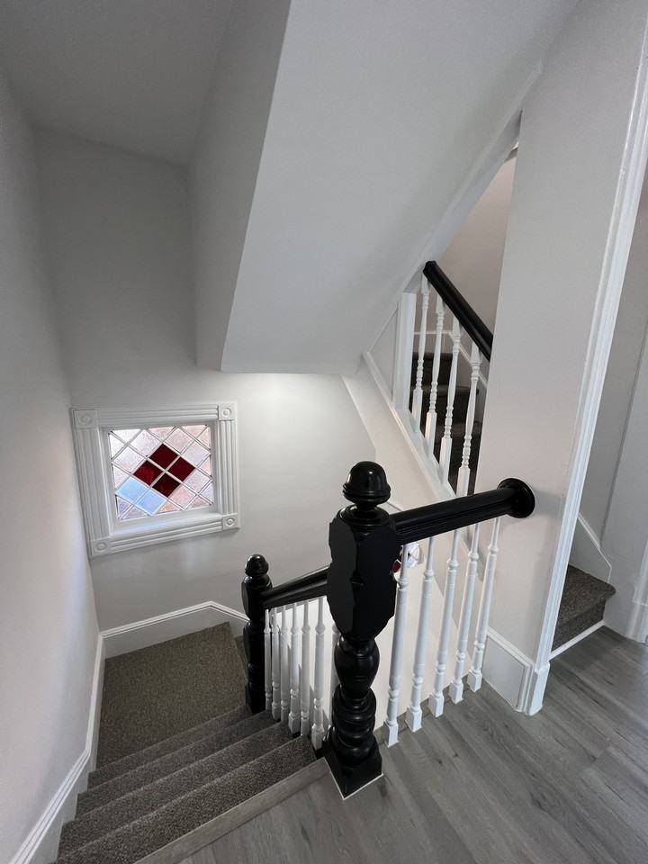 66 4th St #2F - Photo 3 of 17