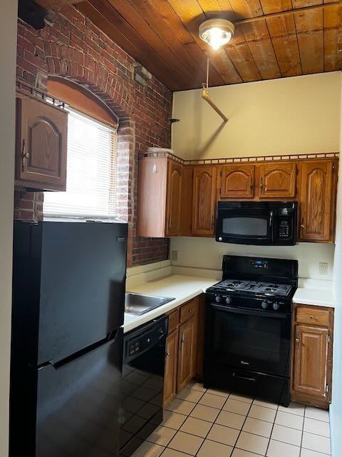 67 Washington St #304P - Photo 4 of 5