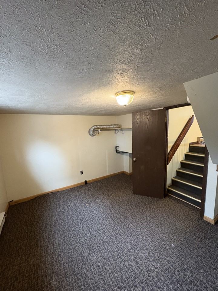 397 E Main St #4A - Photo 3 of 5