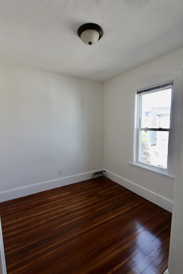 299 Lexington St #3A - Photo 6 of 11