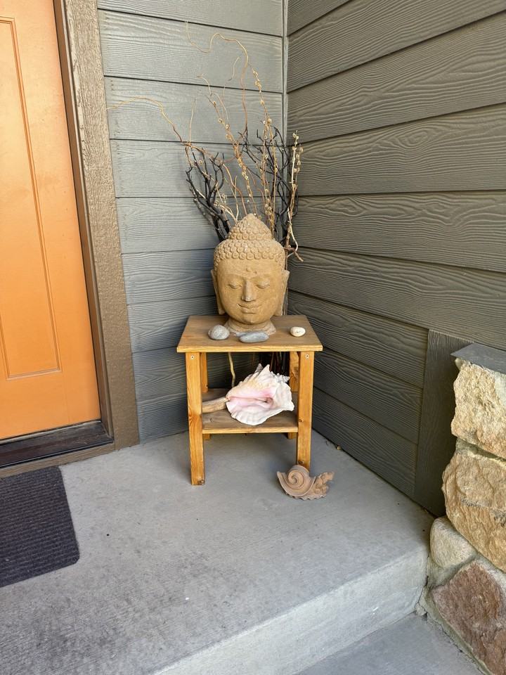 78 Jameson Dr - Photo 3 of 45