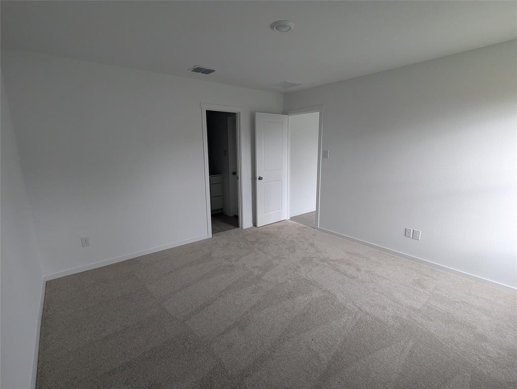 619 Fisher Ln #619 - Photo 6 of 38