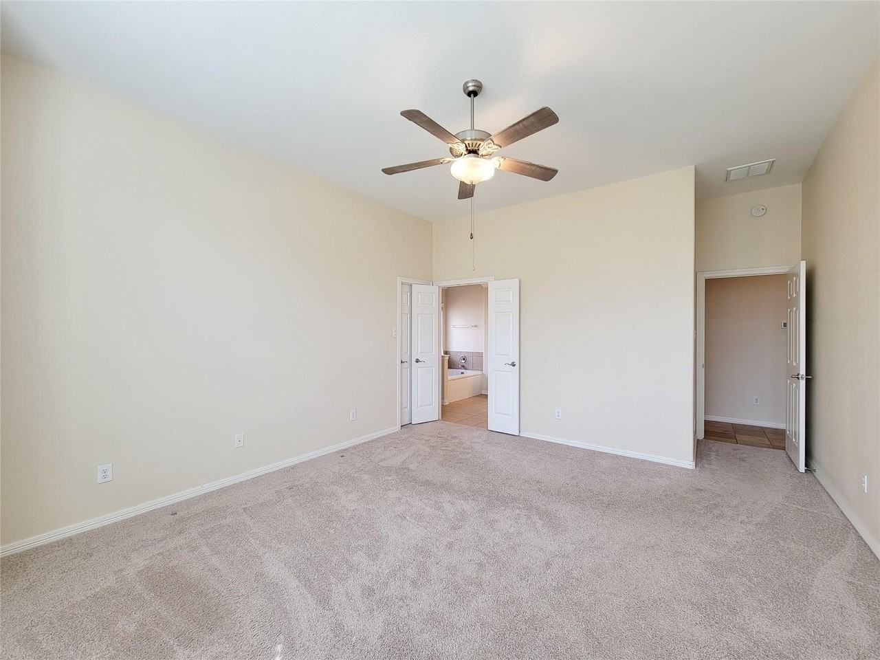 25219 Piney Heights Ln #25219 - Photo 5 of 37