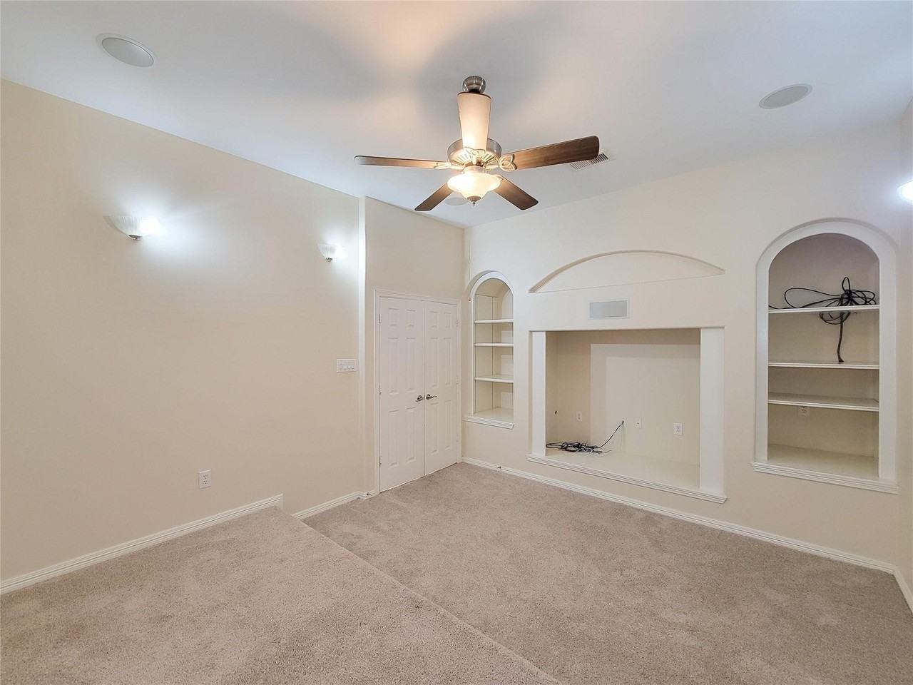 25219 Piney Heights Ln #25219 - Photo 6 of 37