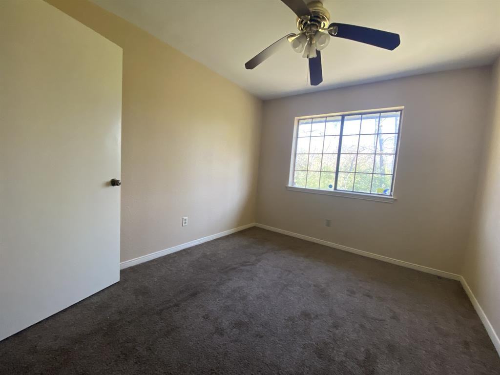 724 N Elm St #724 - Photo 3 of 25